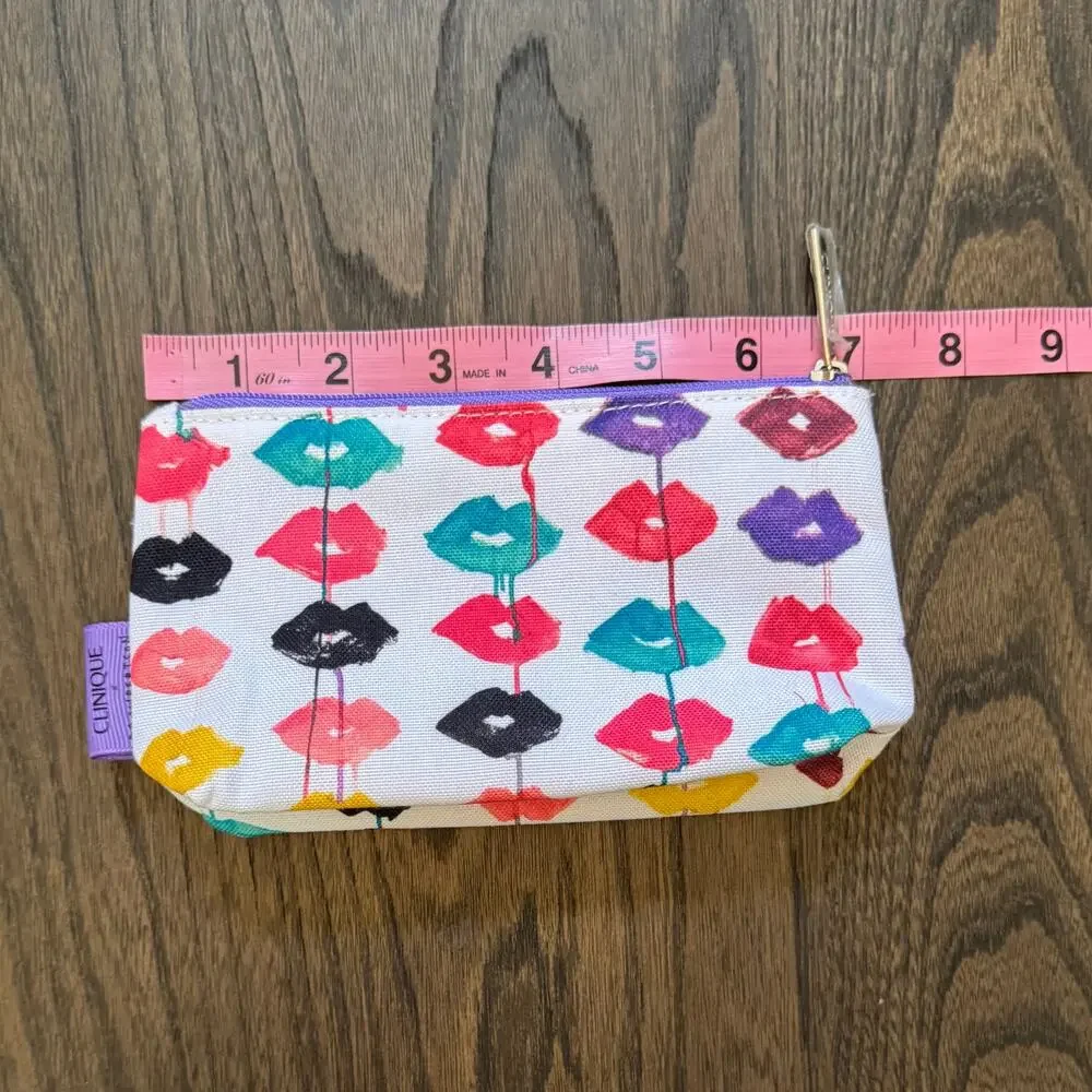 Clinique x Drawbertson Drippy Lips Cosmetic Makeup Bag Pouch Multicolor NWOT